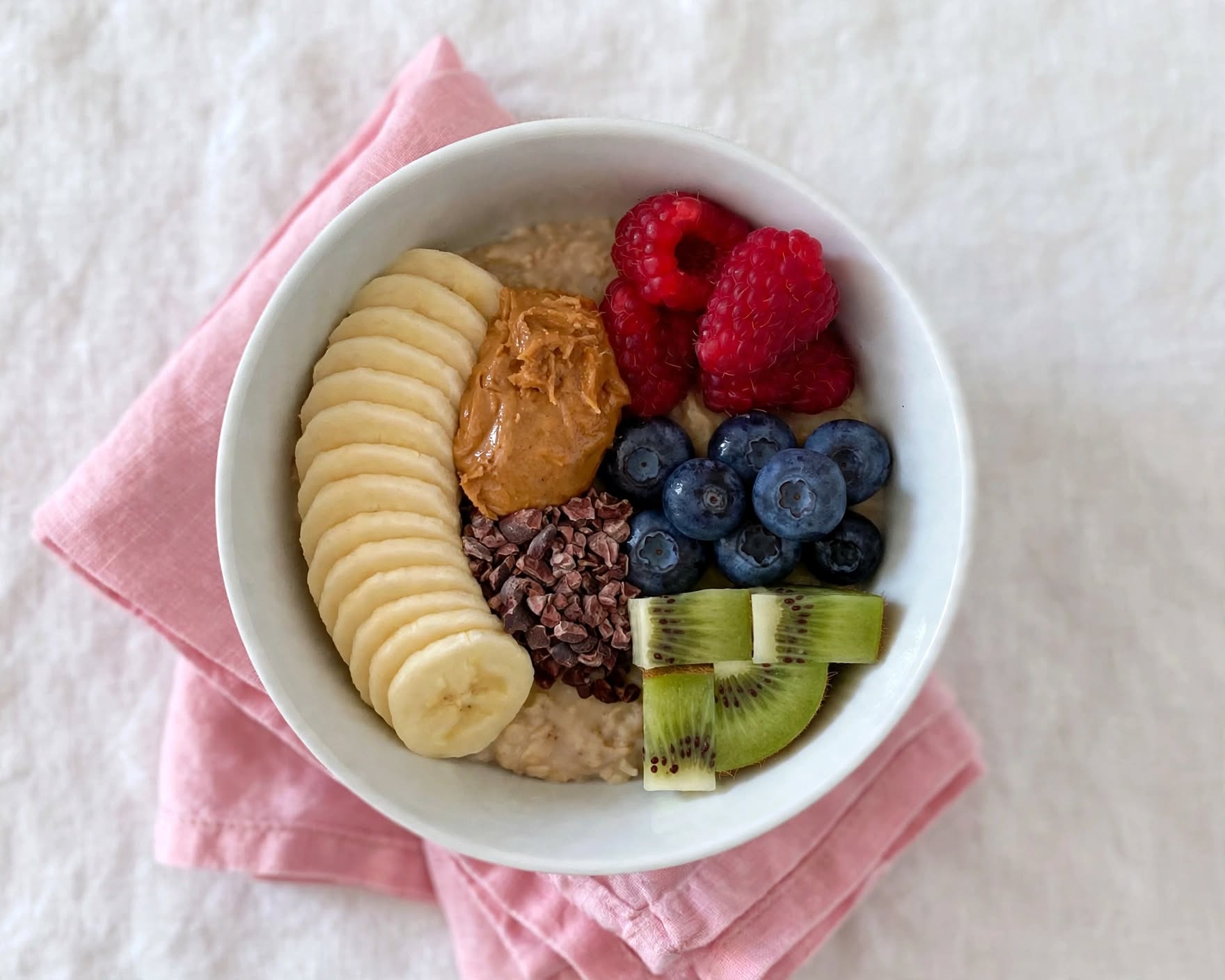 Creamy Banana Raspberry Bowl
